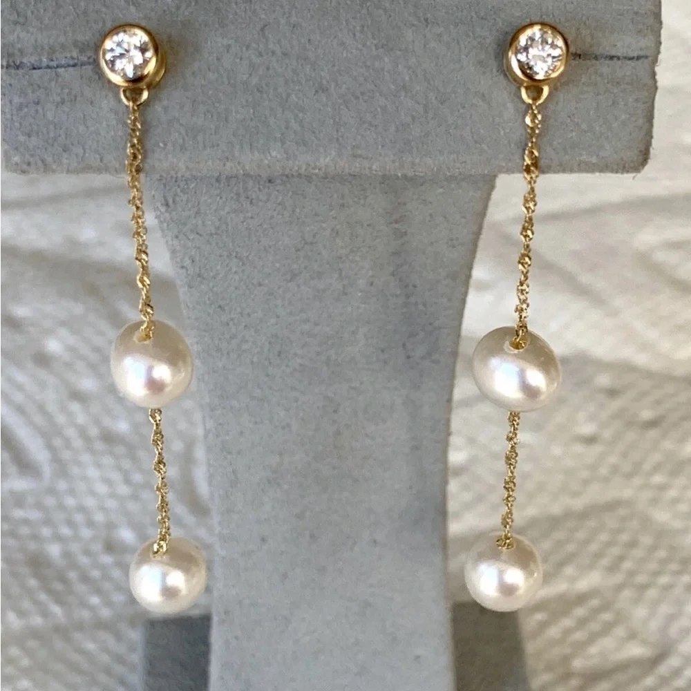 Effy 14k yellow Gold with Diamond fresh Water Pearl Drop Earrings gift - Picture 2 of 4